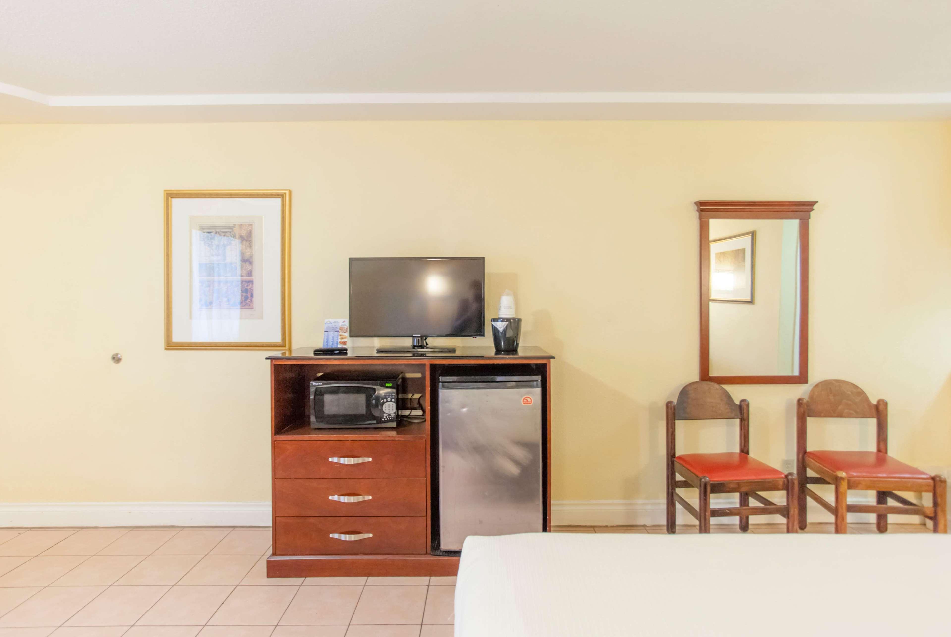 Days Inn By Wyndham Shenandoah The Woodlands Luaran gambar